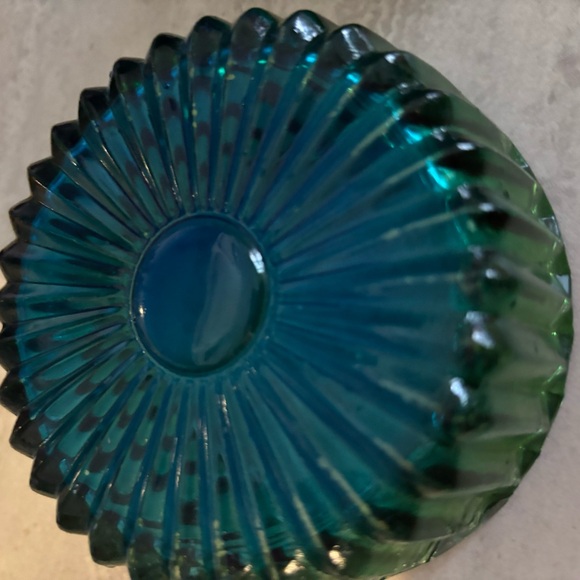 Elegant Vintage Blue and Green Glass Swan powder container - Picture 5 of 5